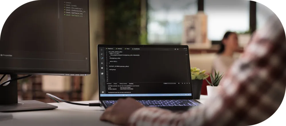 Laravel vývoj a implementace